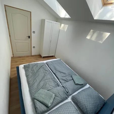 Fenyvesi Kucko Apartment *